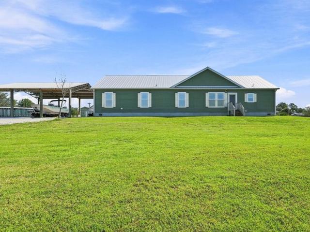 House for sale in Okeechobee, Florida