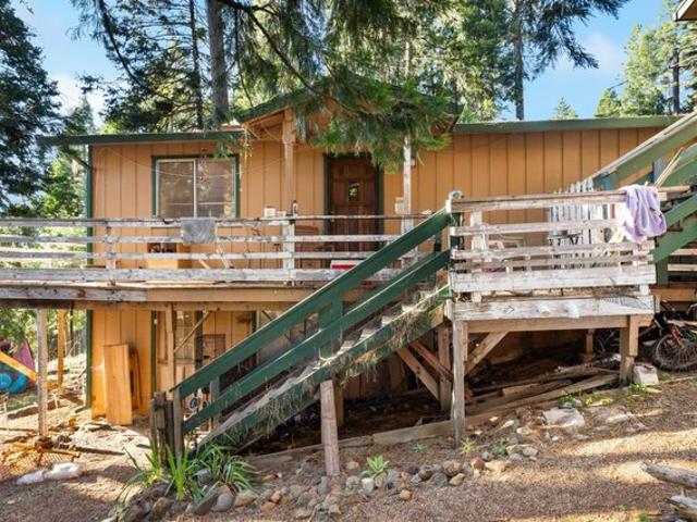 House for sale in Pollock Pines, California
