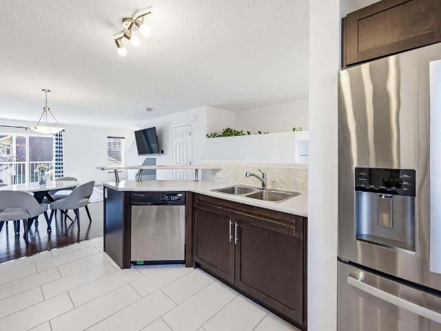 Townhouse for sale in Wedgewood, Alberta