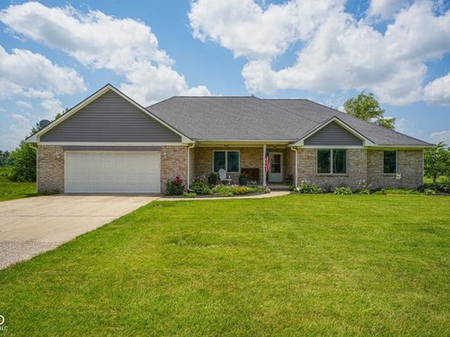 House for sale in Jamestown, Indiana