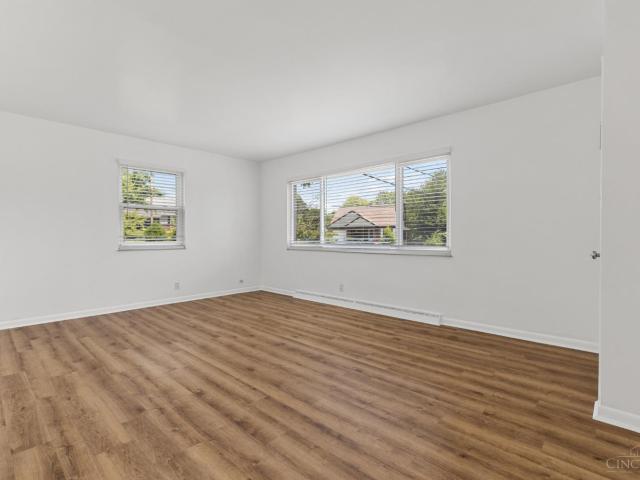 House for sale in Roselawn, Ohio
