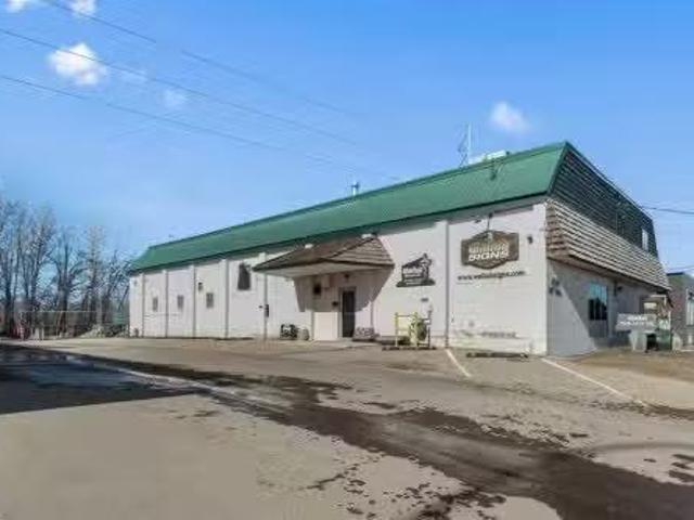 House for sale in Alberta