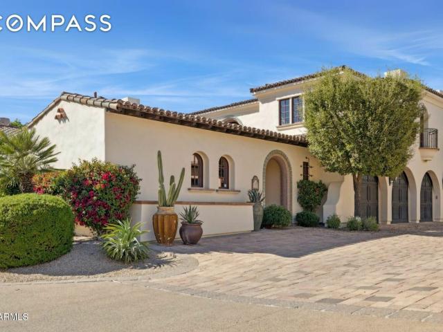 House for sale in Paradise Valley