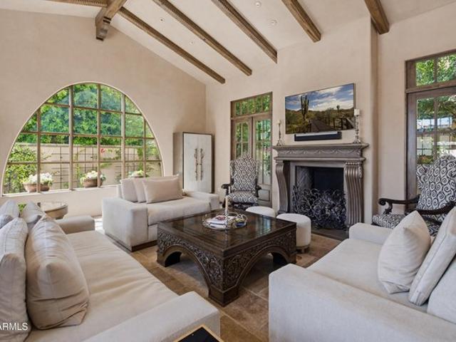 House for sale in Paradise Valley, Arizona