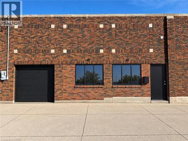 Commercial for rent in Niagara Falls, Golden Horseshoe