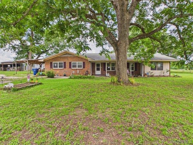 House for sale in Elmore, Alabama