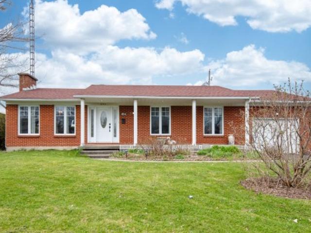 House for sale in Les Jardins-de-napierville, Quebec