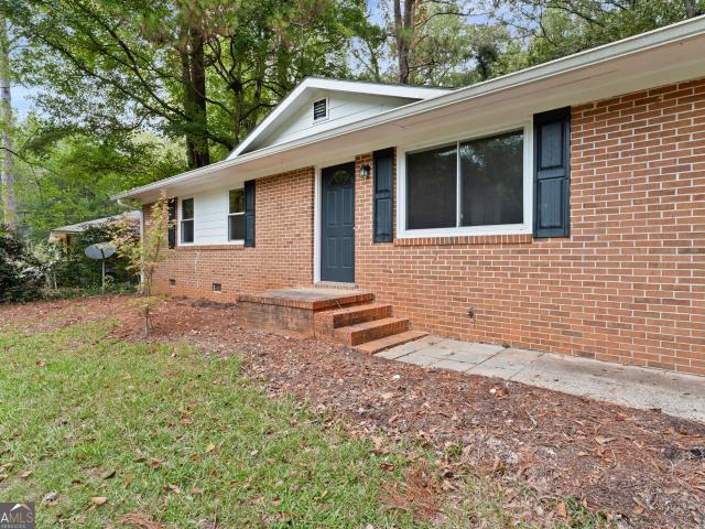 House for sale in Forsyth, Monroe County