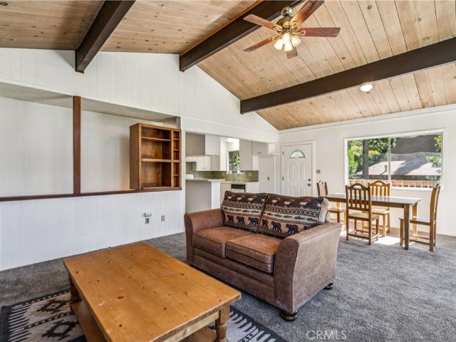 House for sale in Cedarpines Park, California