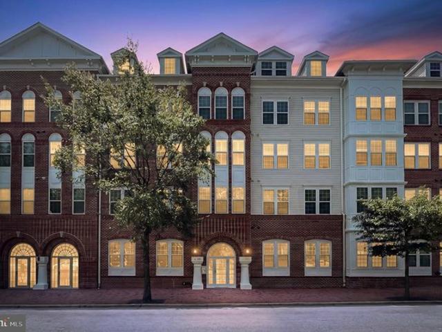 Condo for sale in Virginia