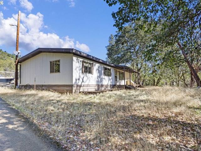 House for sale in Oregonia