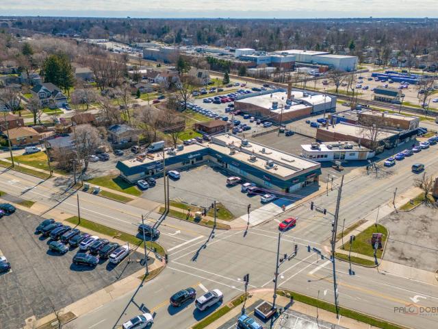 Commercial for sale in Downers Grove, Illinois