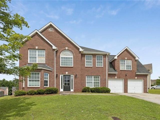 House for sale in Fairburn, Georgia