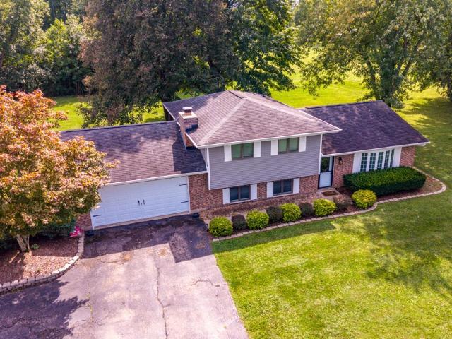 House for sale in Morrow, Warren County