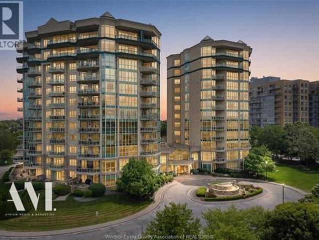 Condo for sale in East Windsor, Windsor