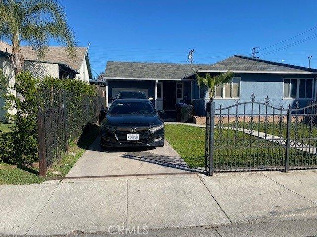 House for sale in Maywood, California
