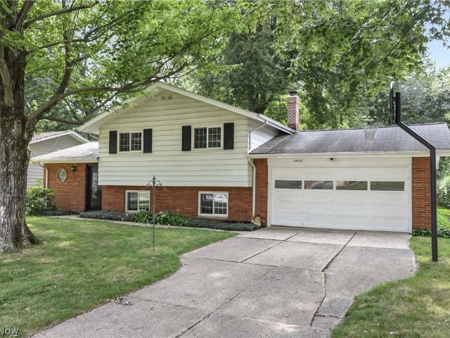 House for sale in North Olmsted, Ohio