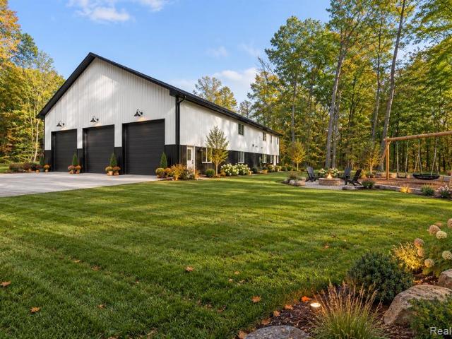 House for sale in Dryden Township, Lapeer County