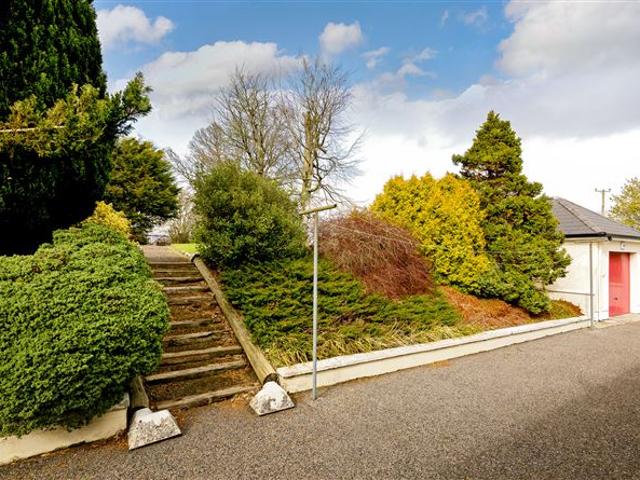 Detached House for sale in Moneygold, Connacht