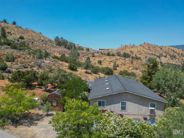 House for sale in Lake Isabella, California