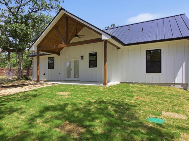 House for sale in Milam, Texas