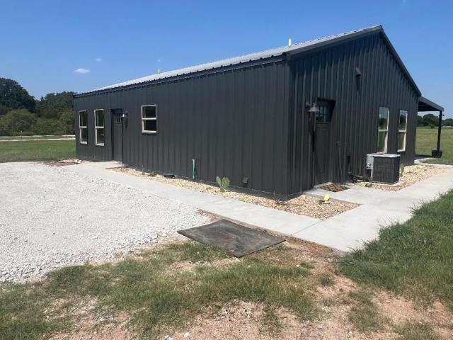 House for sale in Aquilla, Texas