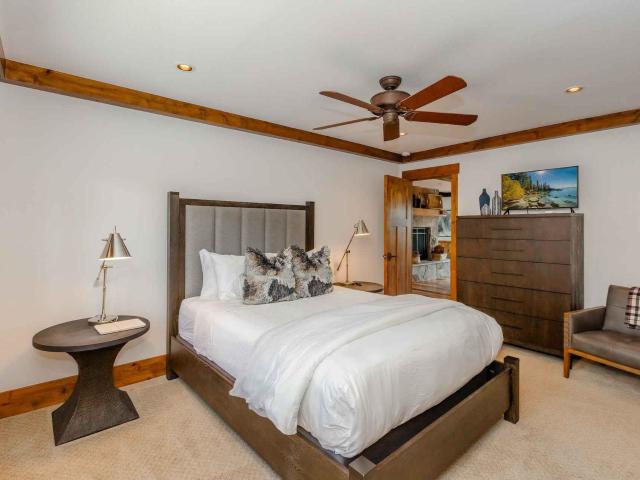 Condo for sale in Tahoma, California