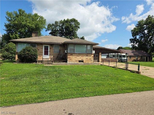 House for sale in Duncan Falls, Ohio