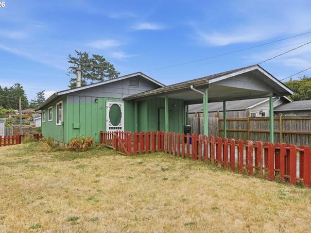 House for sale in Oregonia