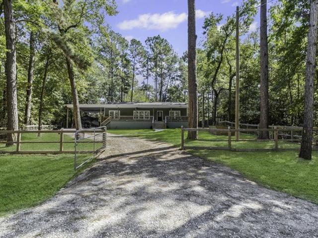 House for sale in Oakhurst, Texas