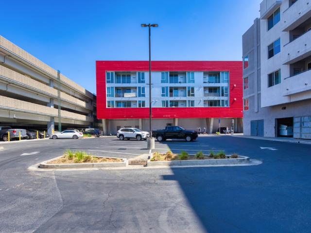 Apartment for rent in Long Beach, California