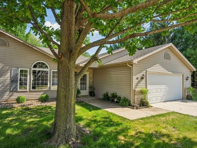 Townhouse for sale in West Des Moines, Iowa
