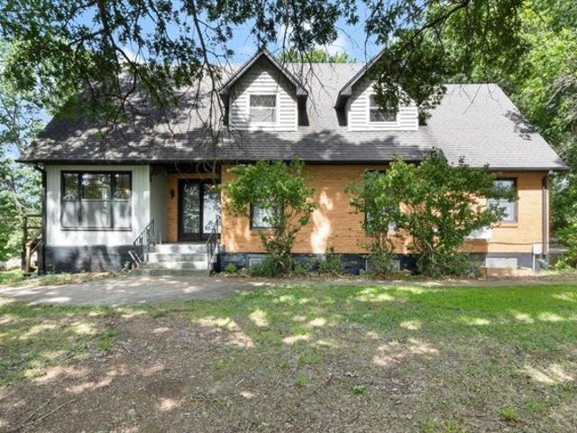 House for sale in Anderson, Missouri