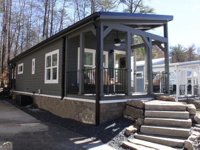 House for sale in Clarkesville, Habersham County