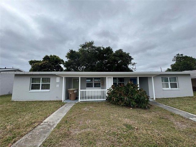 House for sale in Cape Coral, Florida