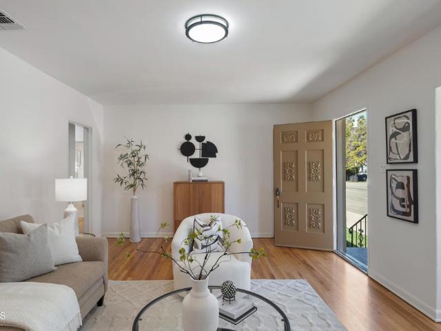 House for sale in Eagle Rock, Los Angeles