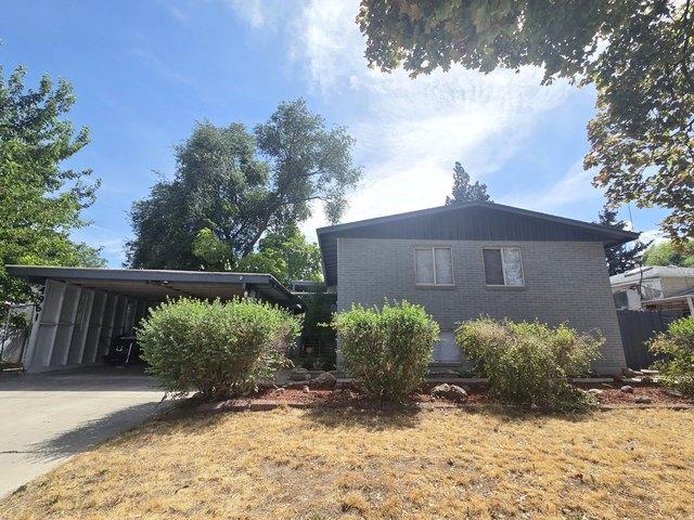 House for sale in West Valley City, Utah