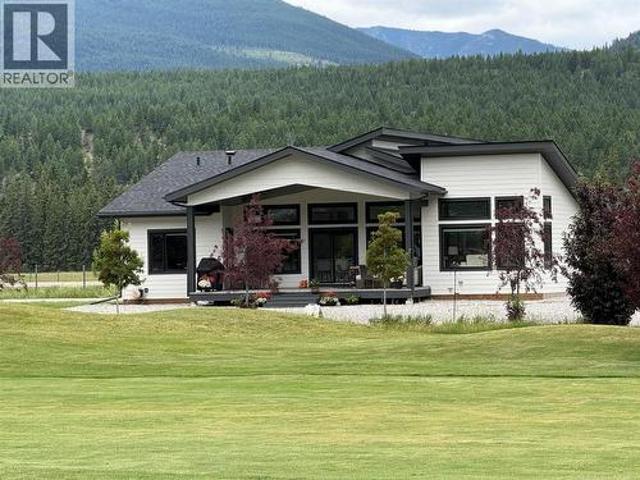 House for sale in Fairmont Hot Springs, British Columbia