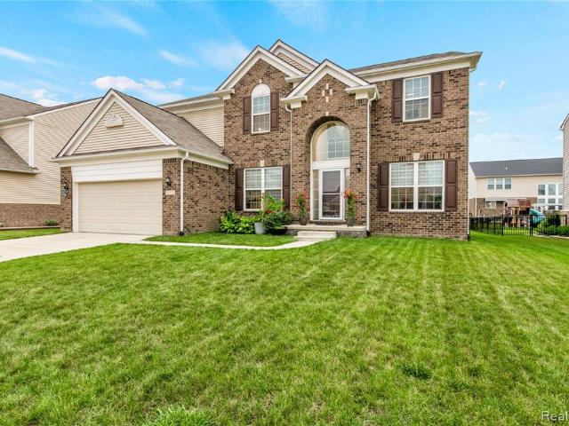 House for sale in Macomb
