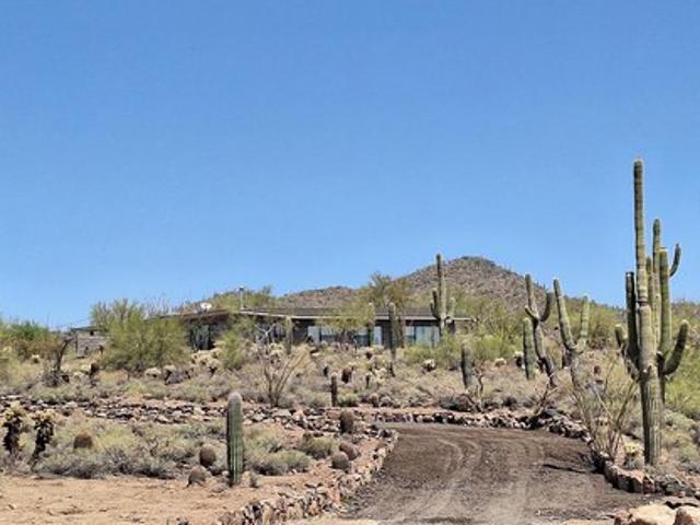 House for sale in New River, Arizona