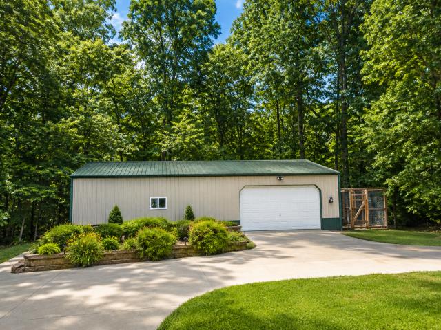 House for sale in Winkle, Coulterville