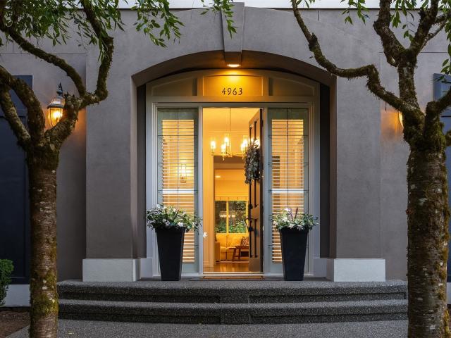 House for sale in Cougar Hills, Bellevue