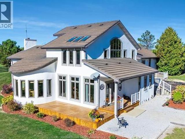 Farm for sale in Essex, Ontario