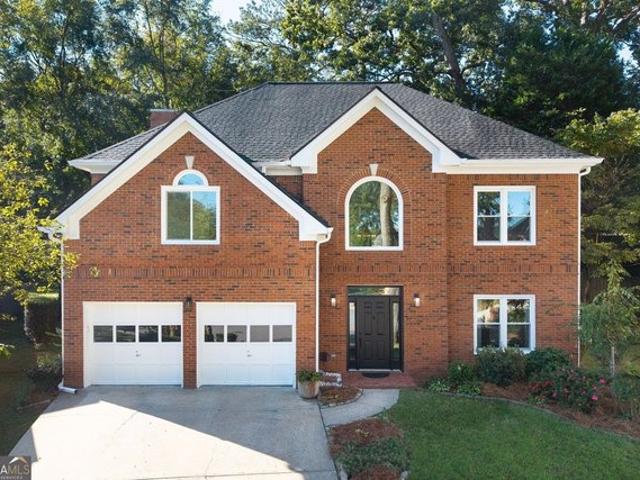 House for sale in Alpharetta, Fulton County