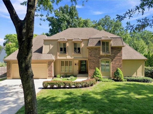 House for sale in West Riding, Prairie Village