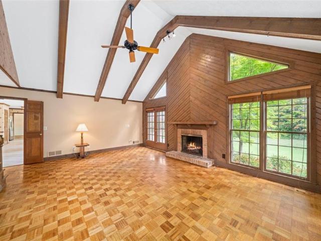House for sale in Trailridge, Dunwoody