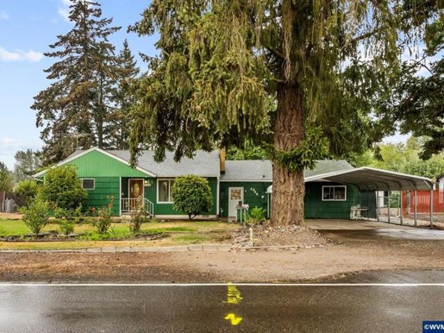 House for sale in Oregonia