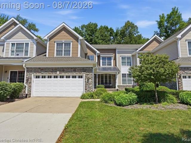 Condo for sale in Novi, Michigan