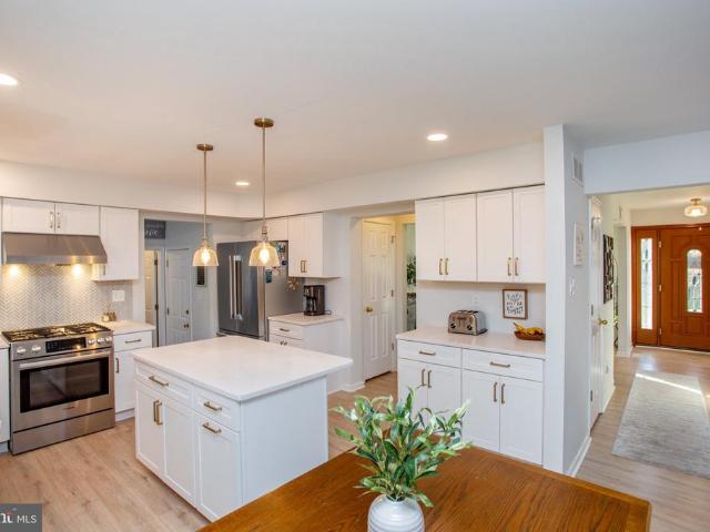 House for sale in Plumsteadville, Plumstead Township