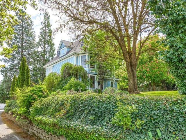 House for sale in Ashland, Jackson County